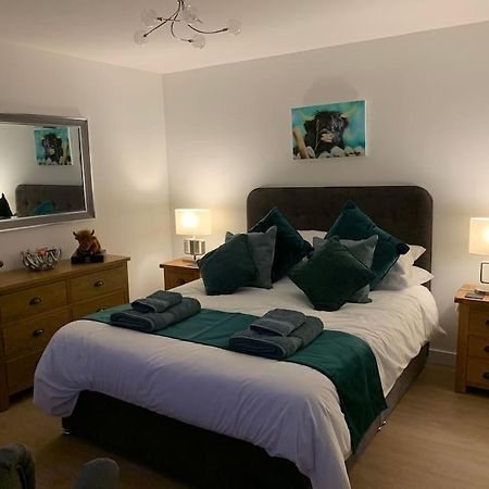 Cruachan Cabin Skeabost Экстерьер фото
